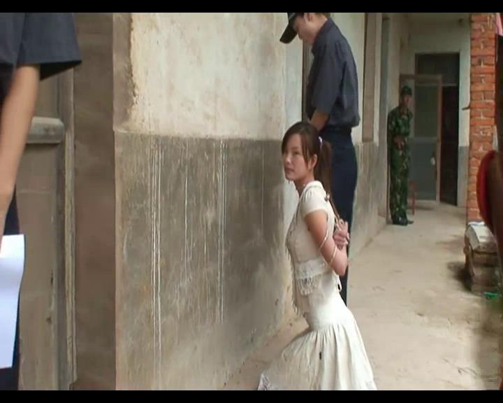 锐度主张 毒渊 经典老片[00-28-23][20250428-220623136].jpg